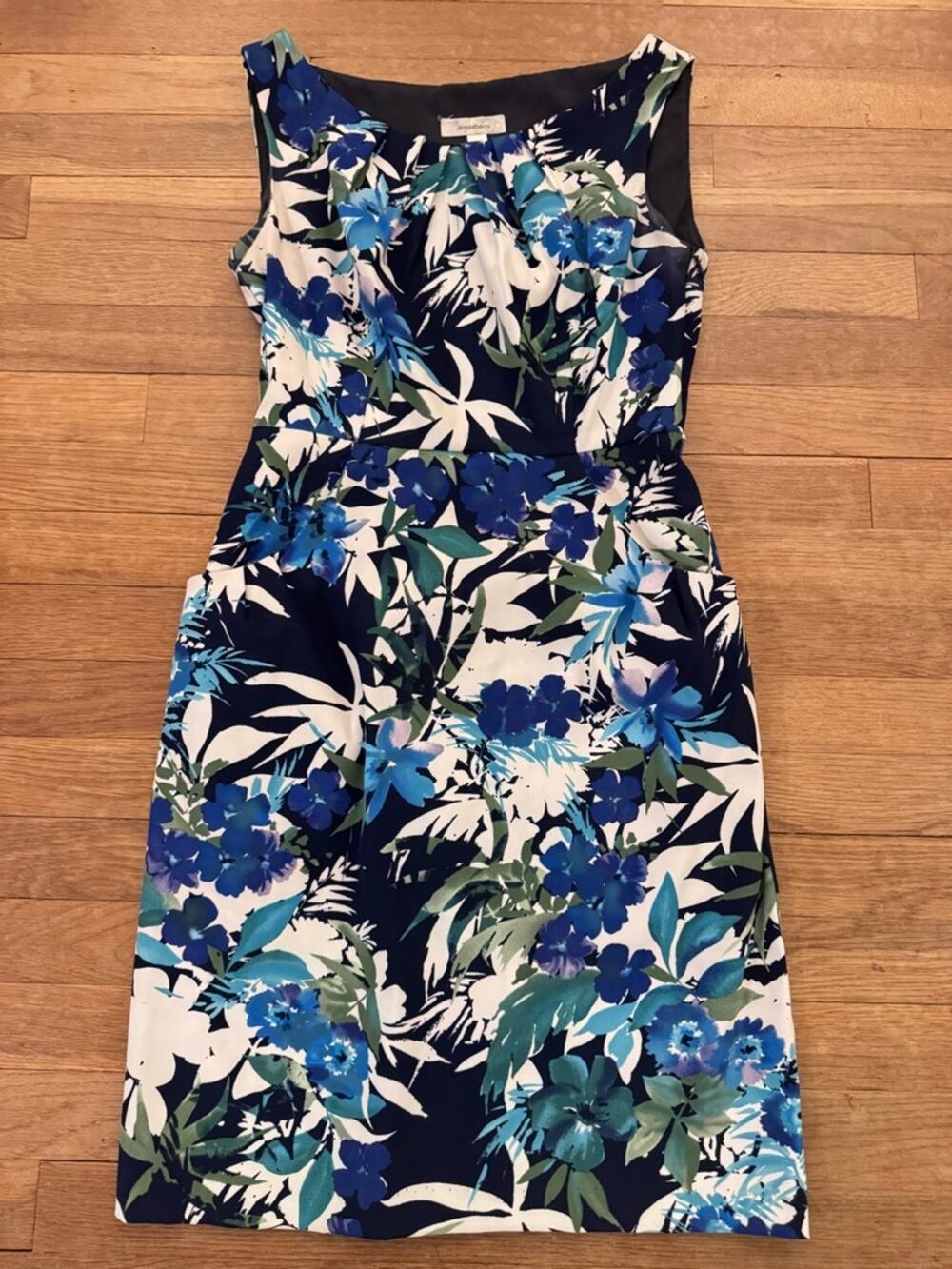 Dressbarn Women's Navy Blue Floral Knee Length Sheath Dress - Size 4
b92